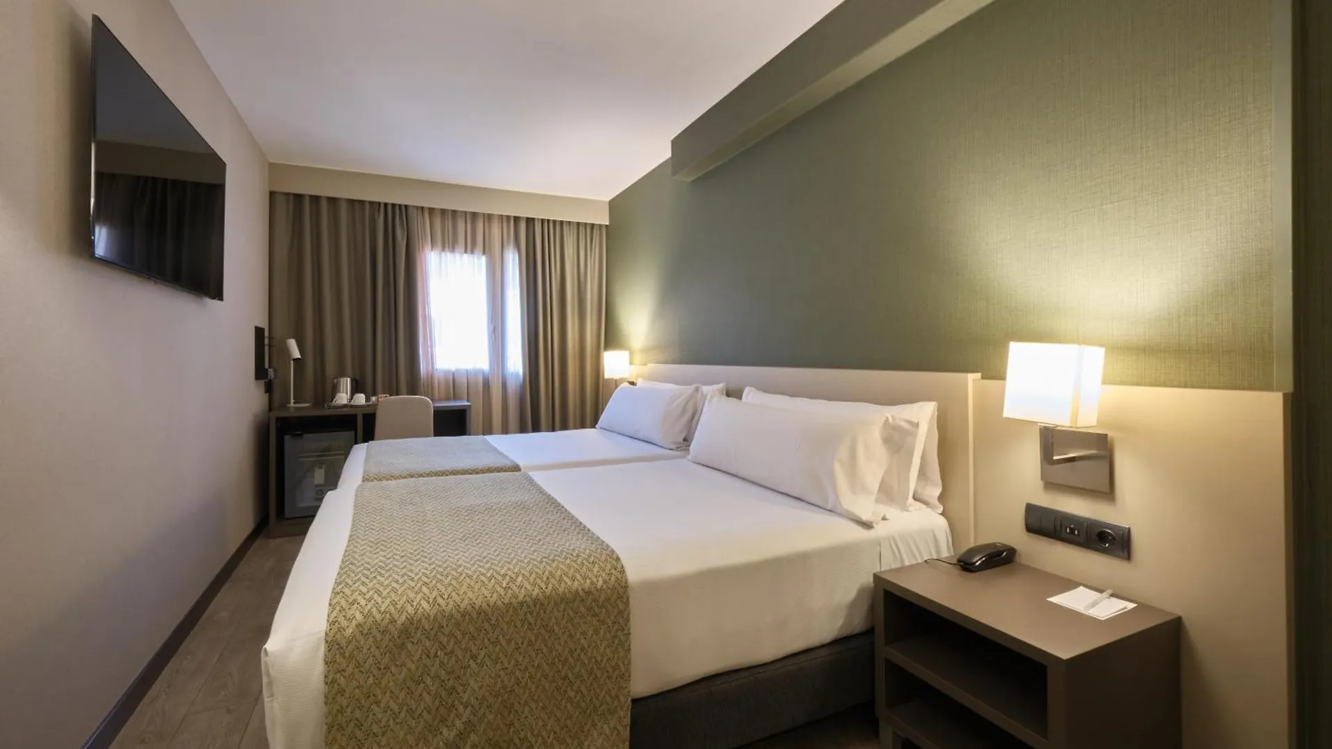 Hotel Catalonia Park Putxet Barcellona Spagna