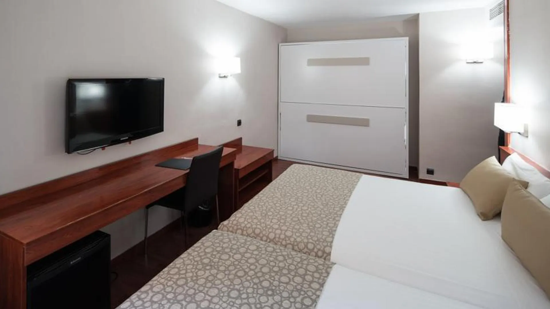 Catalonia Park Putxet Otel Barselona