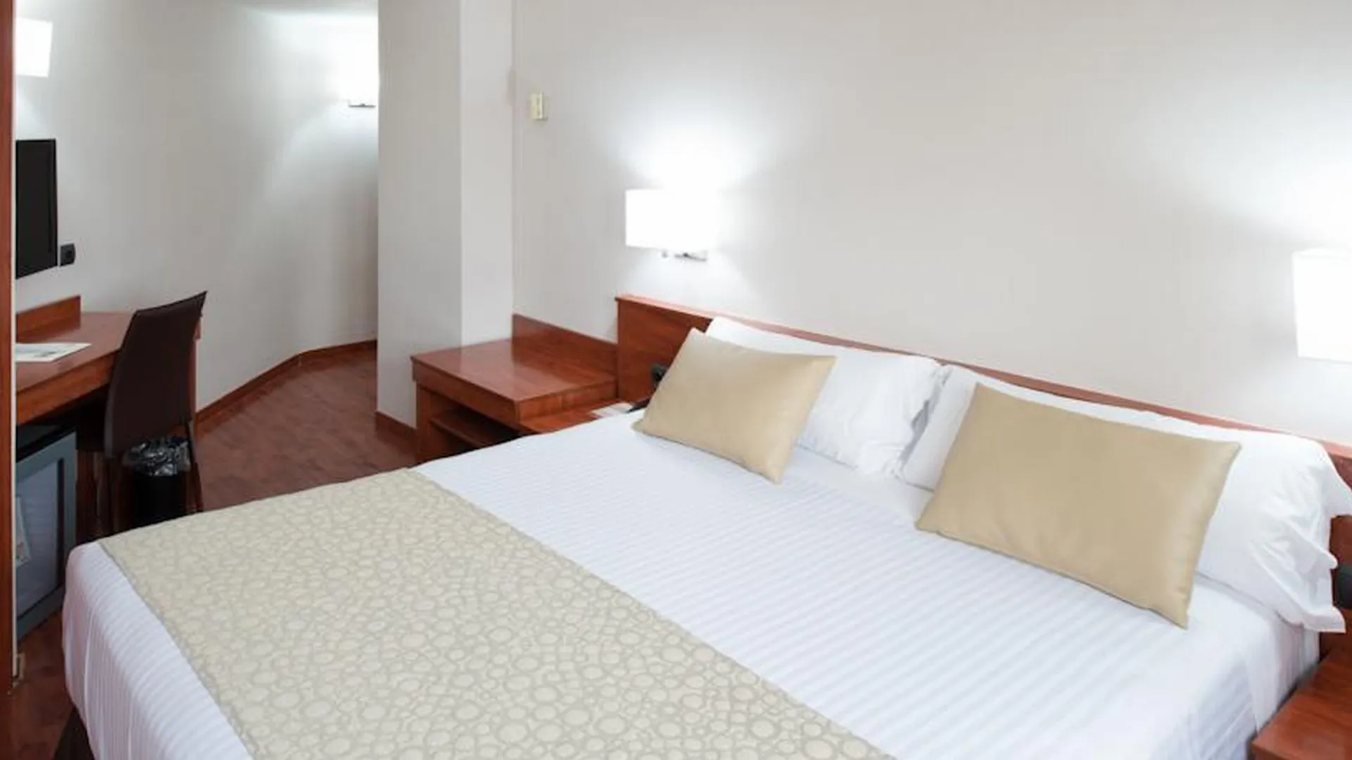 Catalonia Park Putxet Otel Barselona
