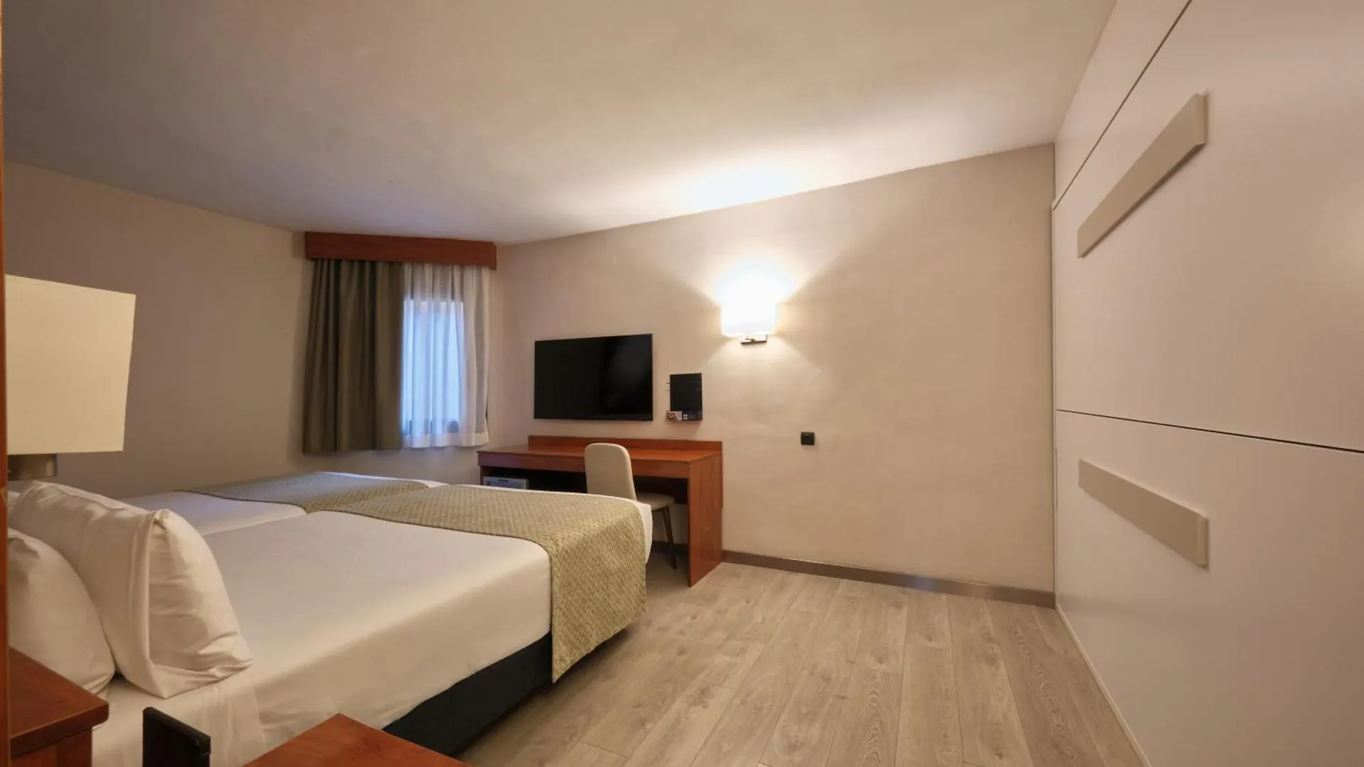 Catalonia Park Putxet Hotel Barcelona Spanje