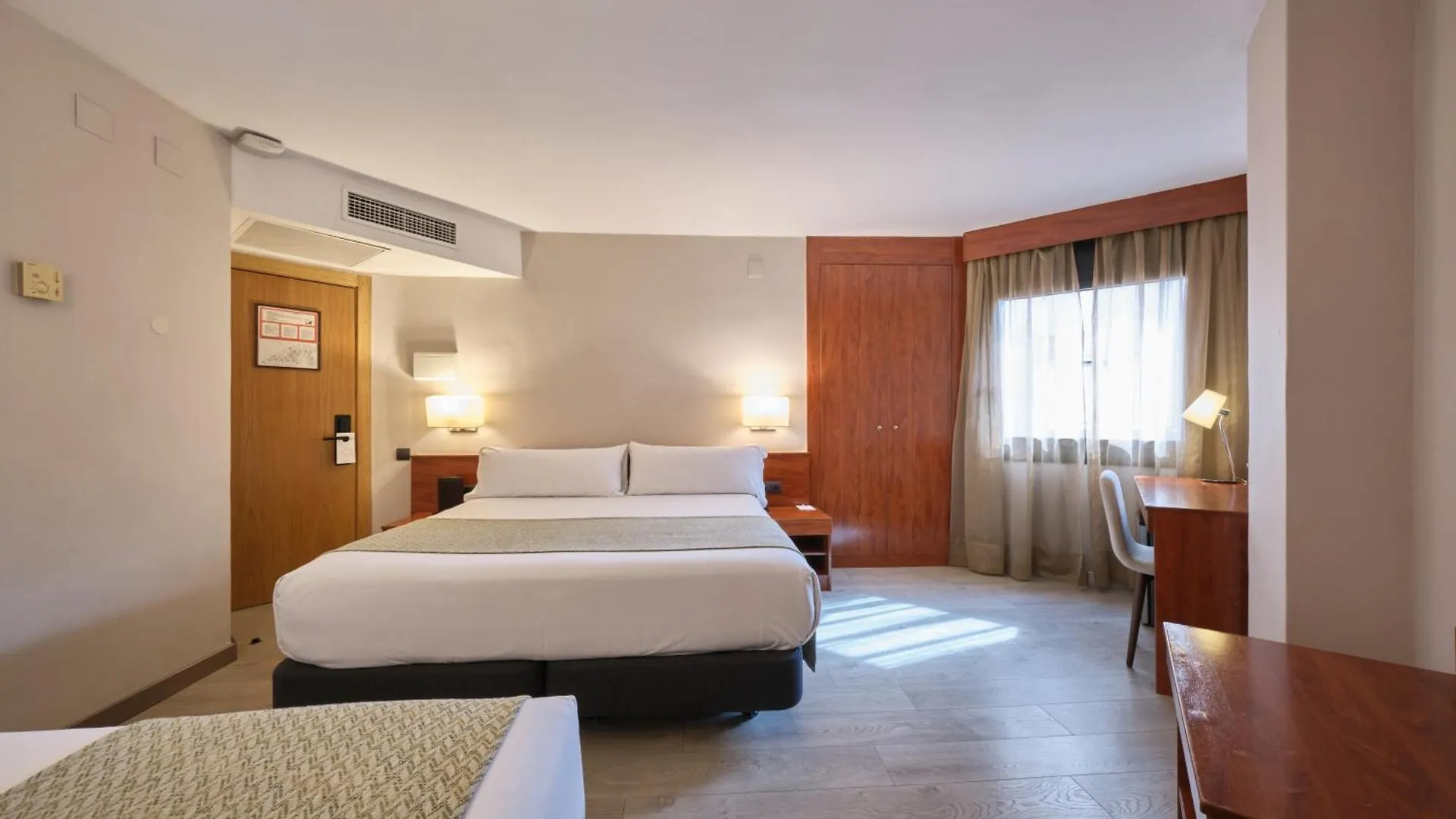 Catalonia Park Putxet Hotel Barcelona