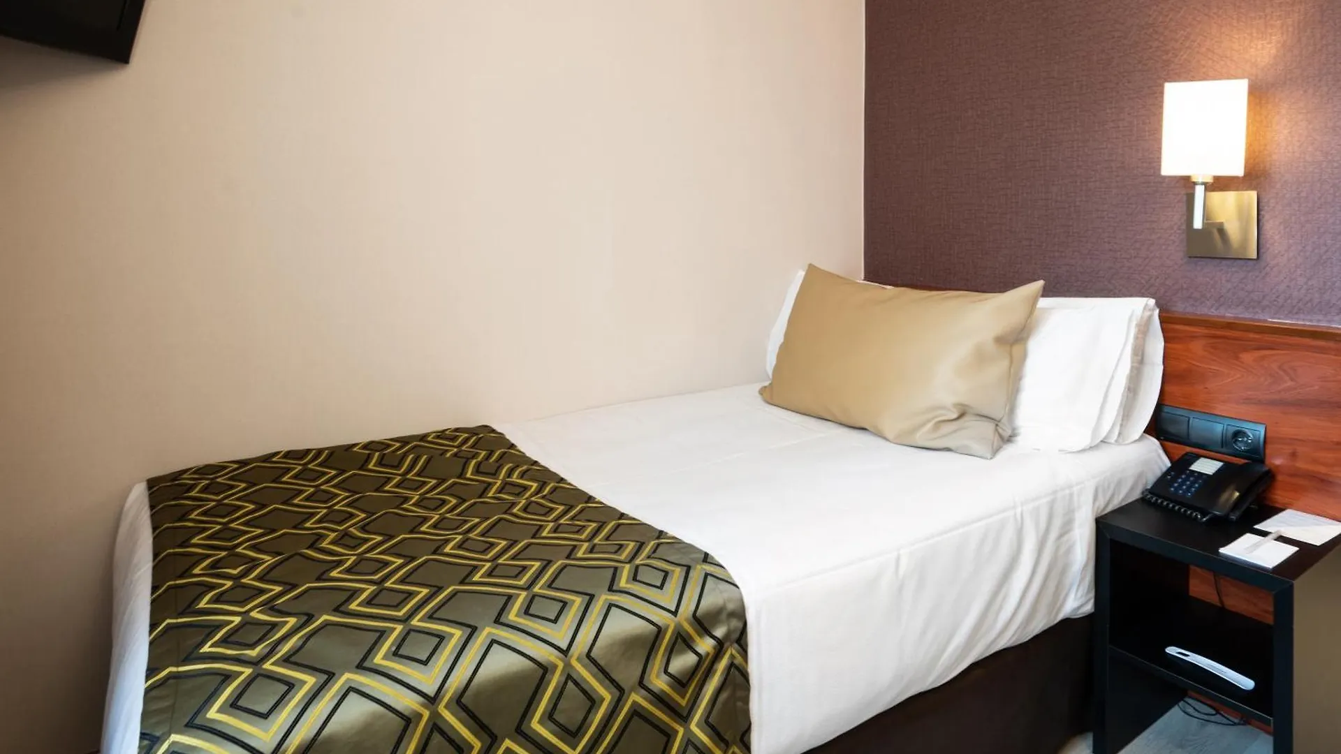 Catalonia Park Putxet Otel Barselona